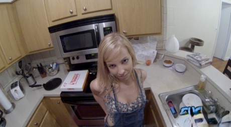 Krystal Banks star nude img