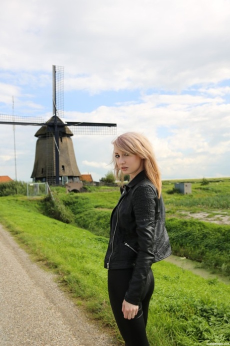 dutch sexy nude galleries