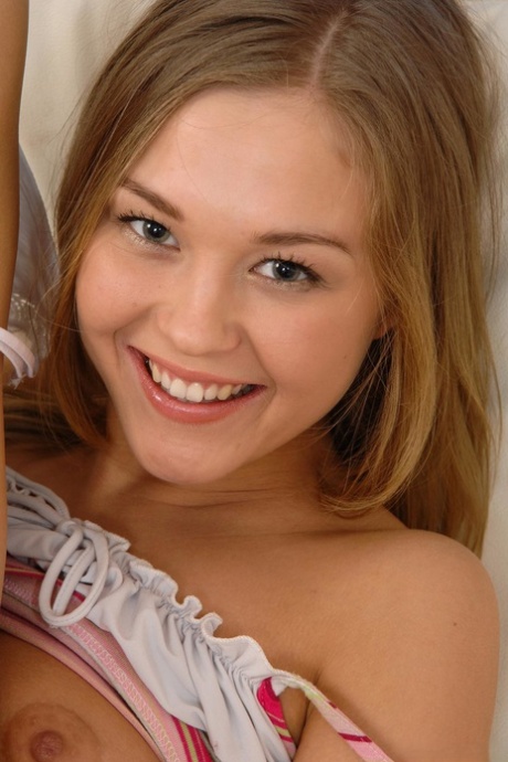 teenager brystvorter gratis billede