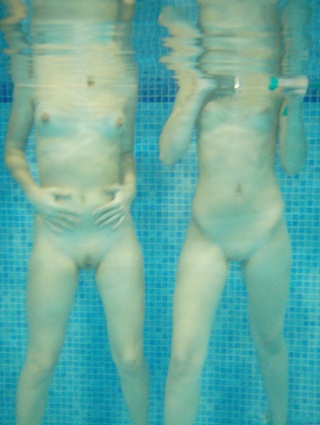 Unterwasser erotische hübsche galerien