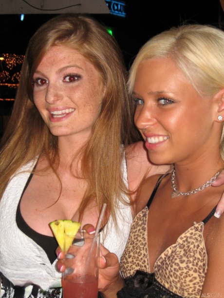 Party xxx hd galerie