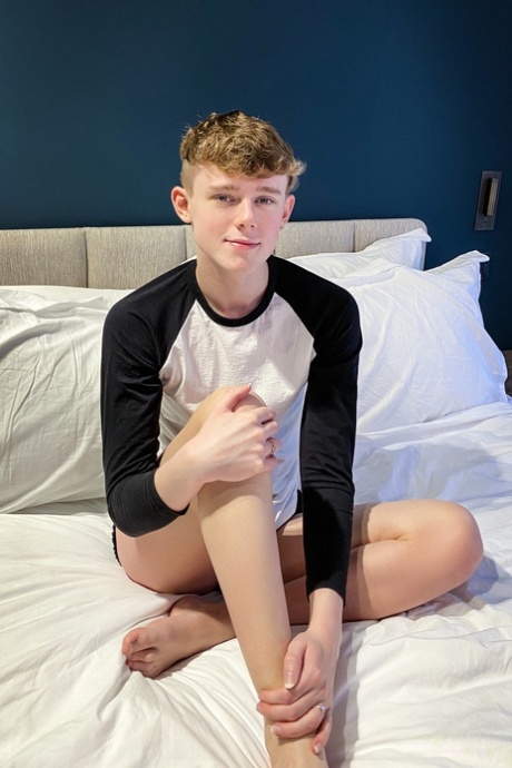 gay teen beautiful nude photos