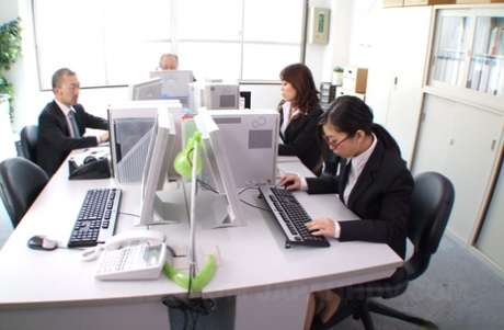 asiatisk kontor hot eksklusiv arkiv