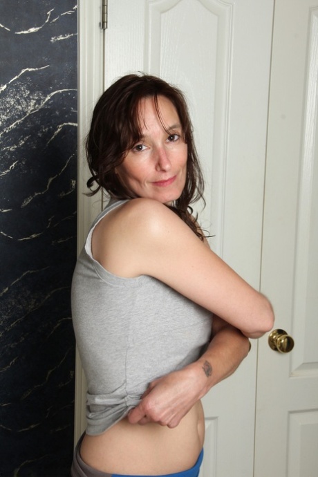 Celeste Carpenter star exclusive pics