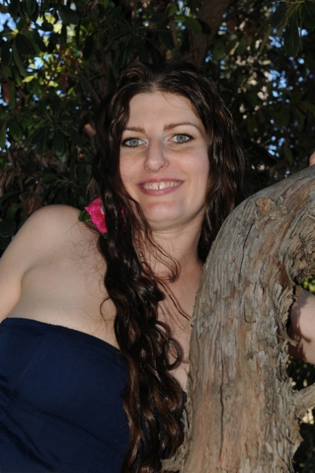 Sabrina Deep exclusive pornstar picture