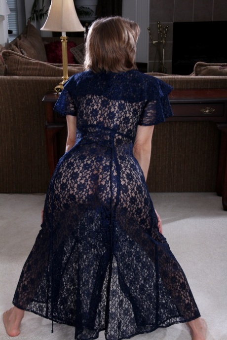 Bobby Bentley exclusive actress photo