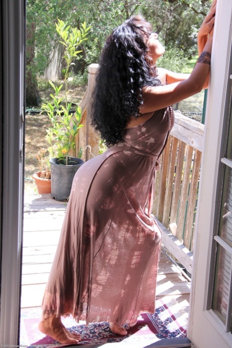 big ass dress beautiful naked img