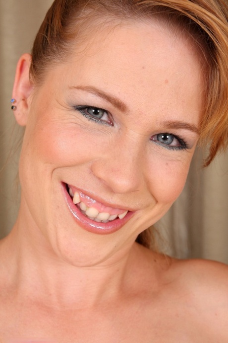 Laura King pornstar nice archive