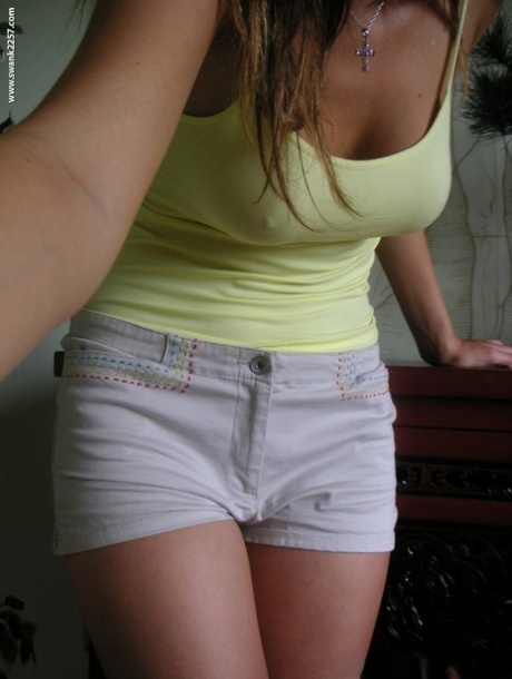 Suzy Dark model adult photos