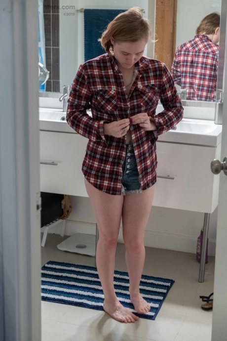 amateur voyeur hot xxx archive