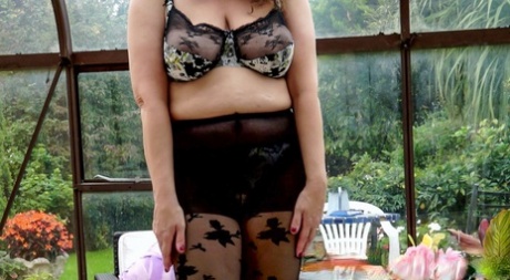 おばあちゃんのパンスト セクシー裸 写真