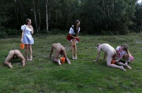 cfnm-groep beste naakt foto