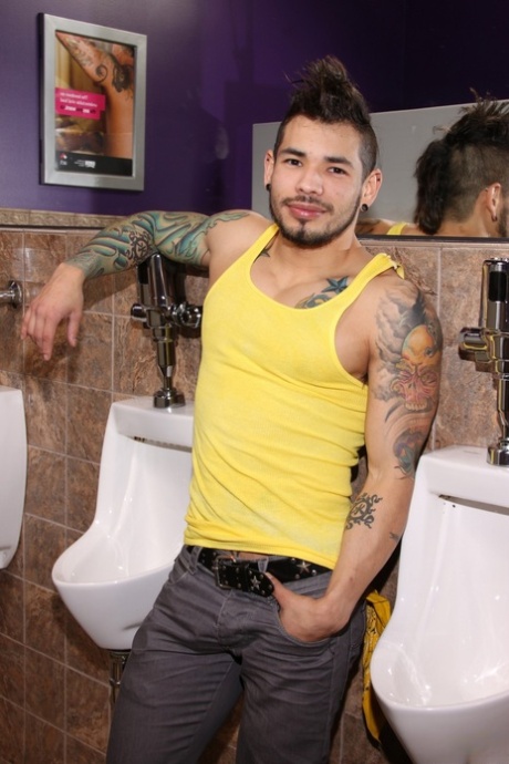 amateur gay free galleries