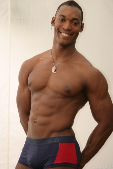homens negros nus quentes galeria