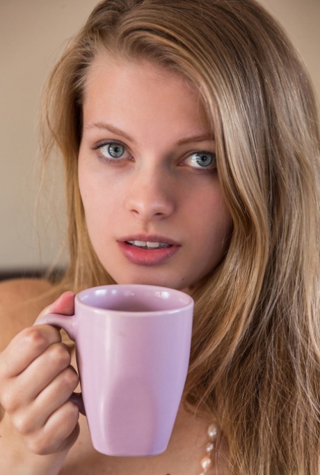 Sophie Sparks pornographic model galleries