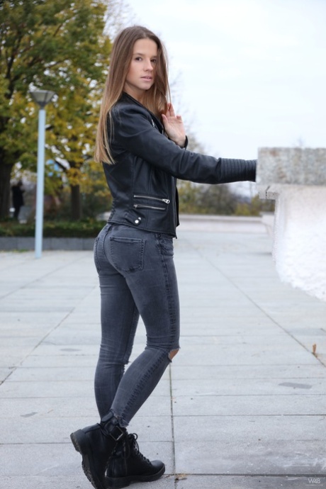 jeans pornographic pic