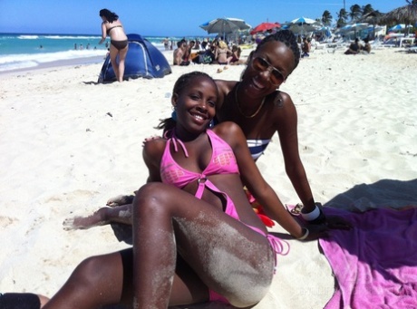 cuban beautiful naked gallery