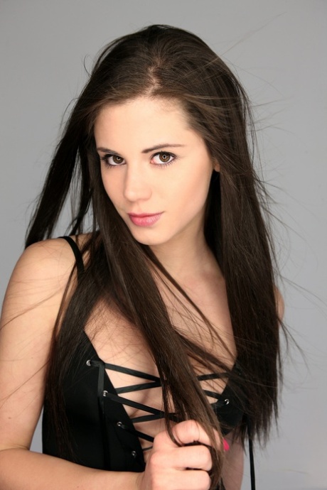 schöne Brünette top porno galerien