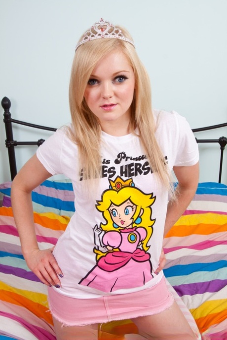 Princess Bratty model nude img