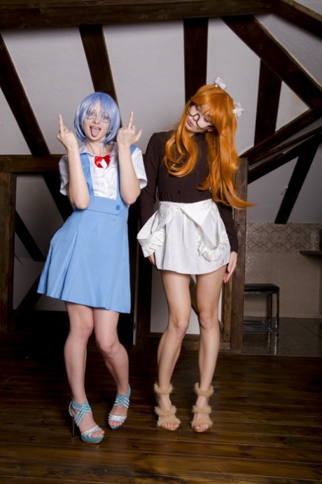lesbisk cosplay exklusiv porr bild