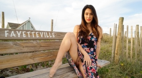 Eva Lovia exclusive actress images