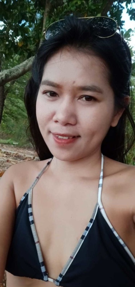 asian beach nudes photo