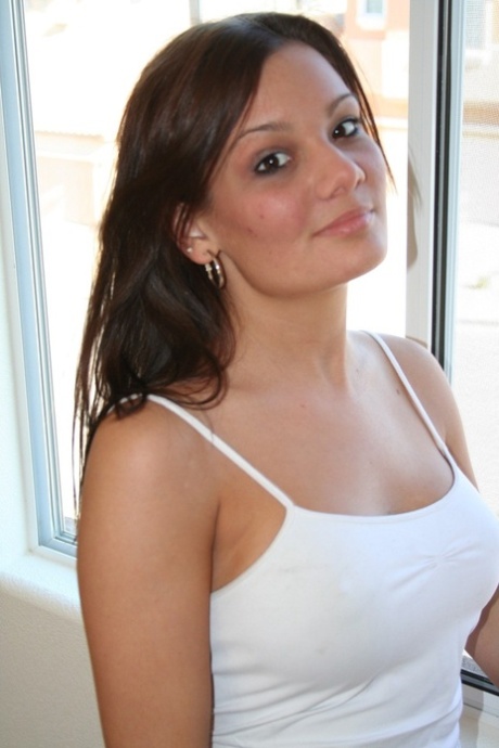 Kate Crush hd actress galleries
