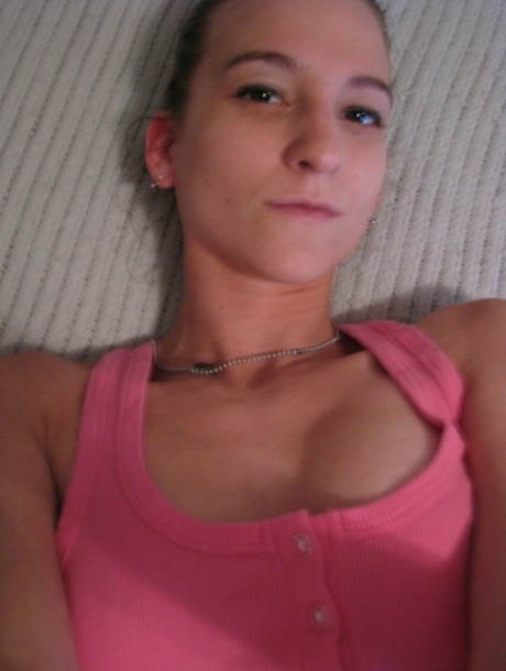 amatør brunette hd-erotikk foton