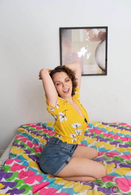 kort haar brunette gratis naakten foto's