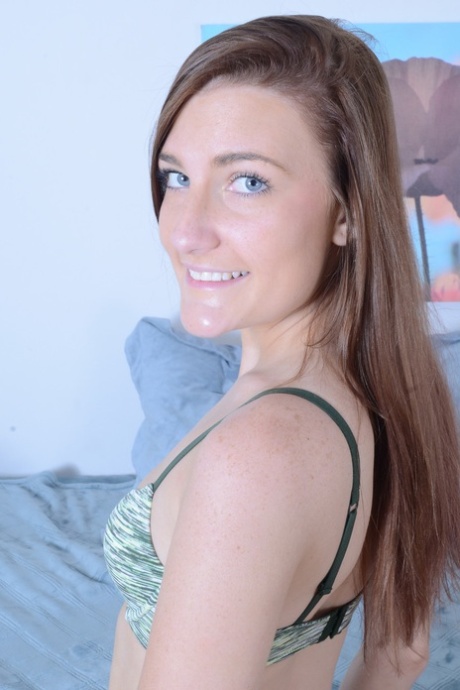 Nina Nirvana erotic model images