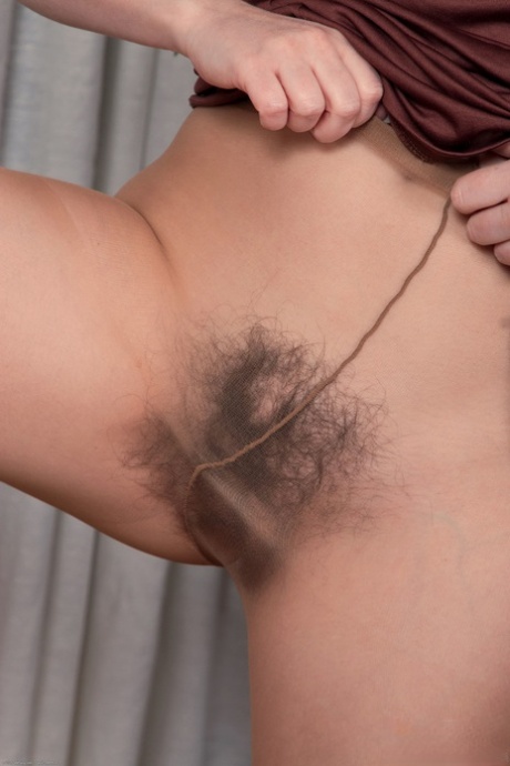 hairy pantyhose hot naked gallery