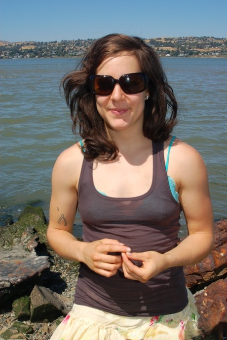 brunettebriller smukke nøgenbilleder pic