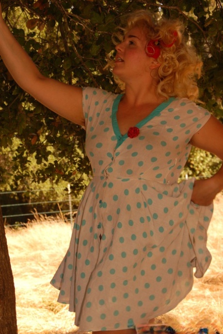 chubby skirt best photos