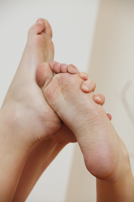 big feet sex photos