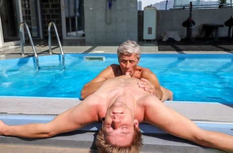 polla grande gay arriba desnudo fotos
