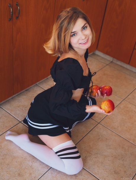 Alice Nekrasova sex model pics