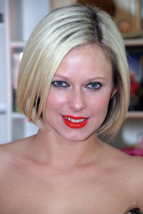 Anna Joy nudes model photo