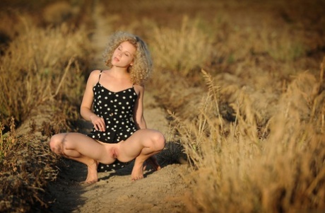 curly blonde hot xxx photo