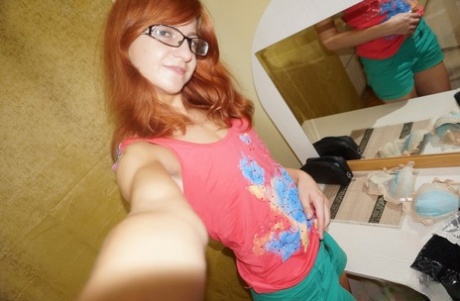 Rothaarige Brille hd heiße bilder