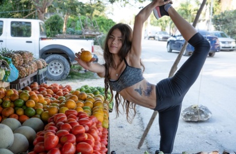 latinamerikanska yogabyxor konst bäst bild