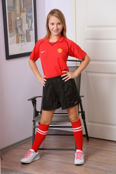 blaue Augen Teenager top nackte galerie