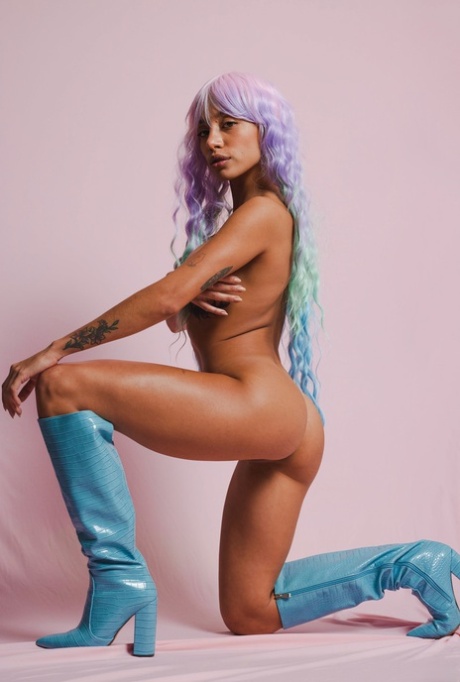 Camila Luna sexy star gallery