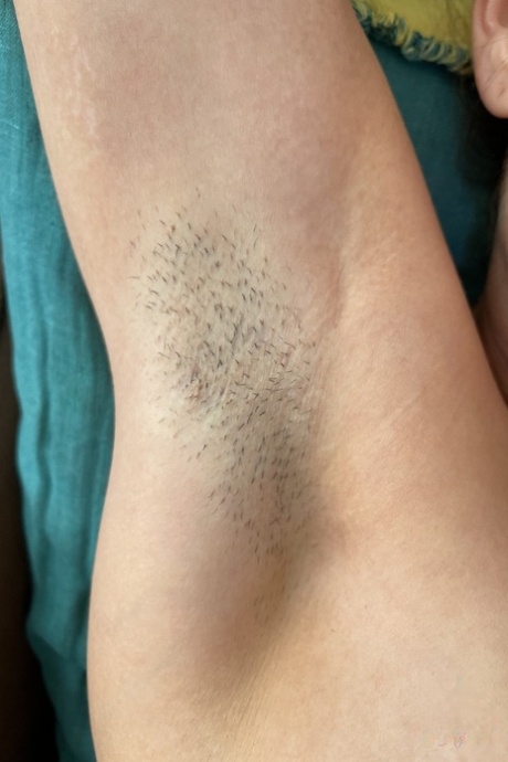 hairy armpits free archive