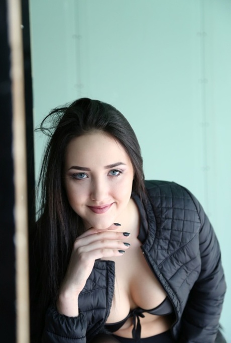 Patricia Sun star hot pictures