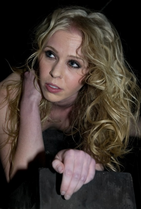 Sarah Jane Ceylon porn model picture