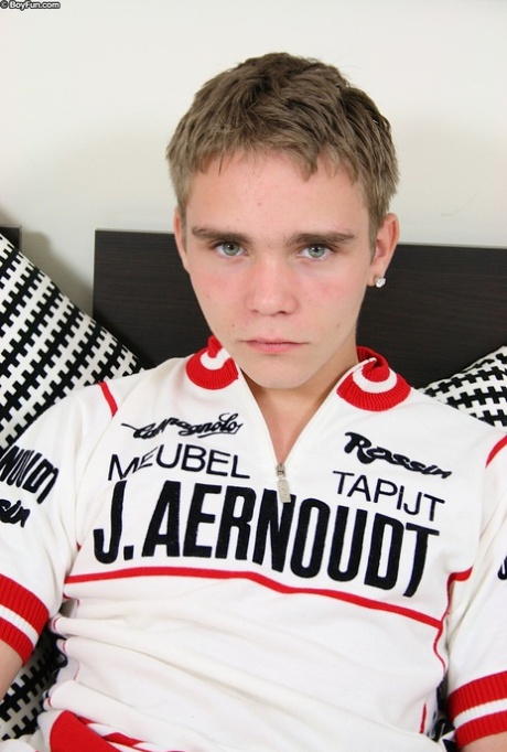adolescent gay nue xxx galerie
