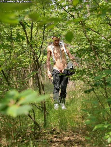 gay outdoor erotic images