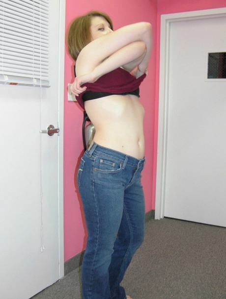 Veronica Snow free actress img