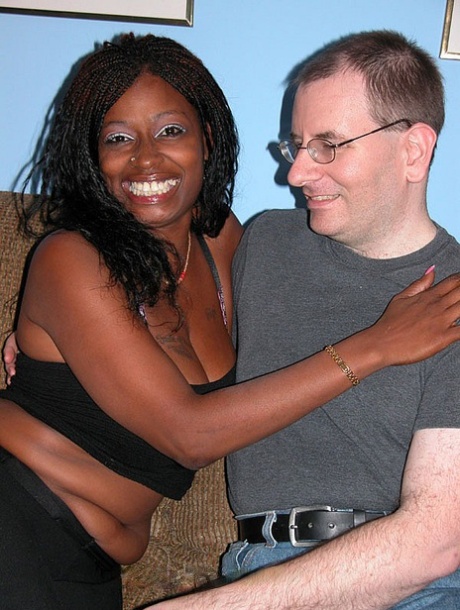 mature black milf free nude images