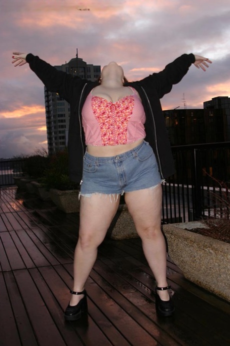 mollige POV xxx sexy archiv